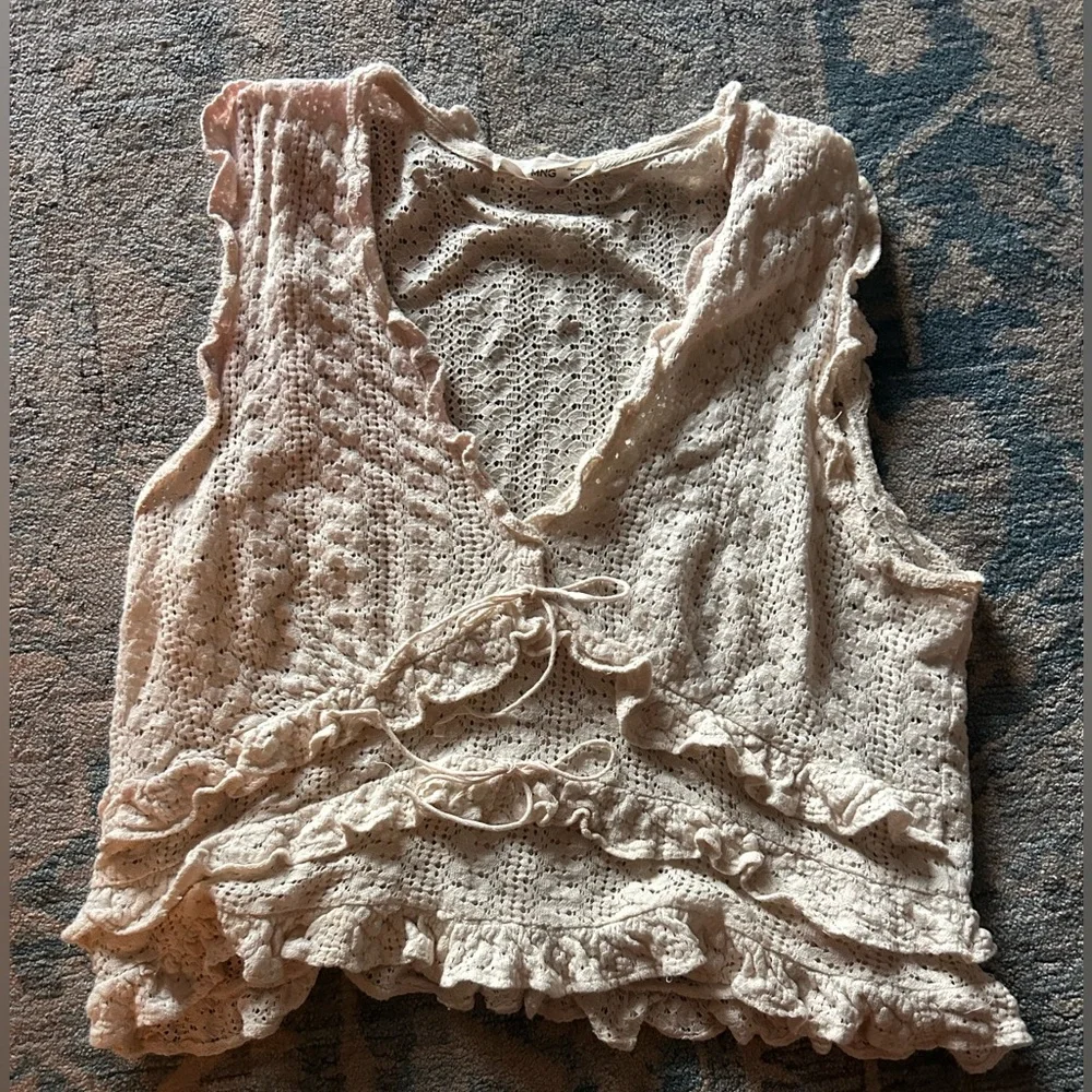 Mango Ruffle Split Front Top - Picture 3 of 6